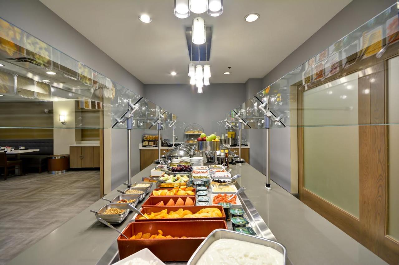 Crowne Plaza Tulsa Hotel Southern Hills المظهر الخارجي الصورة