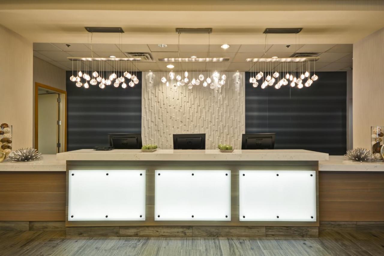 Crowne Plaza Tulsa Hotel Southern Hills المظهر الخارجي الصورة
