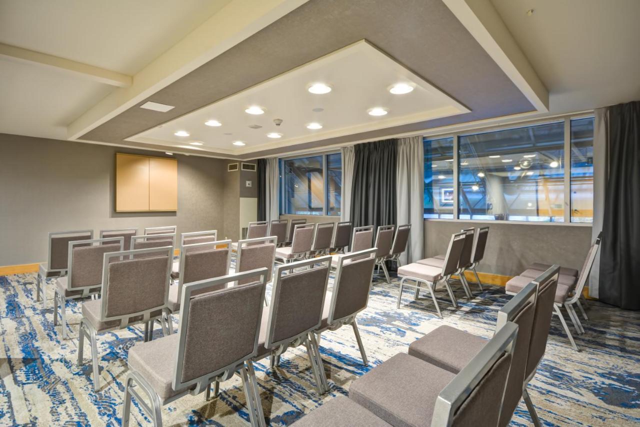 Crowne Plaza Tulsa Hotel Southern Hills المظهر الخارجي الصورة