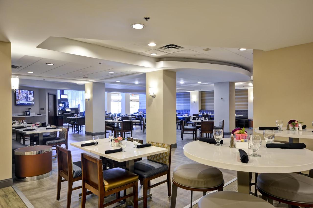 Crowne Plaza Tulsa Hotel Southern Hills المظهر الخارجي الصورة